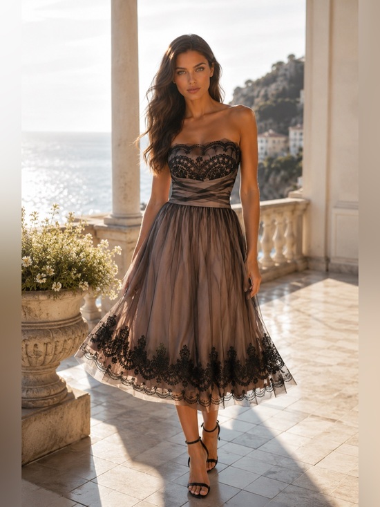 David's Bridal Dresses & Skirts - 🩷David's Bridal Taupe Strapless Dress with Black Lace